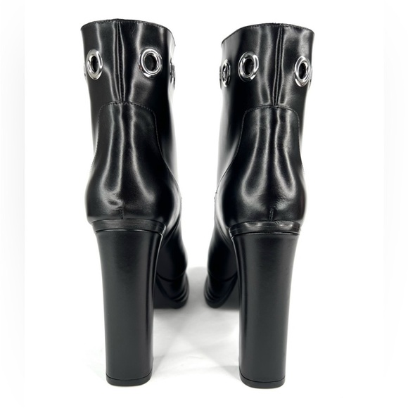 Alexander McQueen Eyelet Detailed Black Leather Platform Heel Boots Size EU 38.5 - Picture 5 of 11